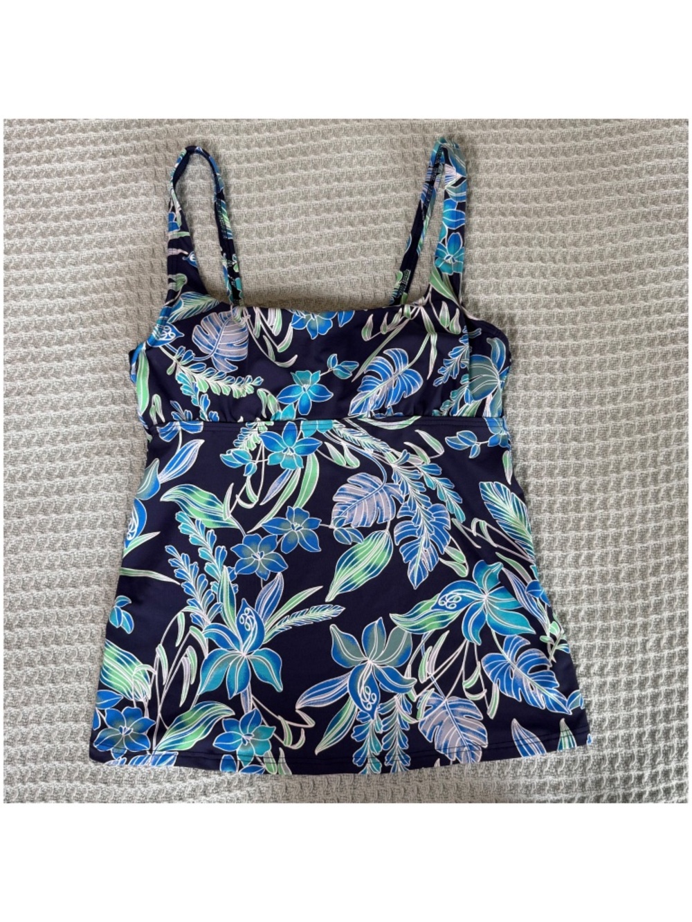Lands End Square Neck Underwire Tankini Swim Top Womens 4 Navy Tropical Floral